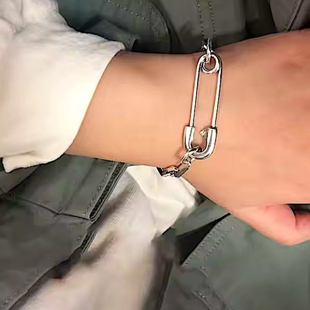 Sterling Silver Safety Pin Bracelet, Chain Link Unisex Birthday Present … - Picture 4 of 11